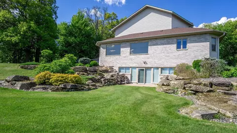 Exterior - e5110 Interlachen Boulevard, Eleva, WI 54738 photo 7 of 15