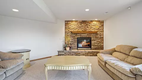 Living - e5110 Interlachen Boulevard, Eleva, WI 54738 photo 15 of 22