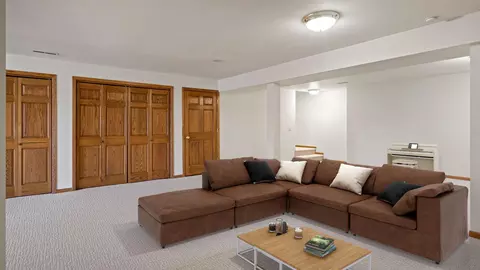 Living - e5110 Interlachen Boulevard, Eleva, WI 54738 photo 21 of 22