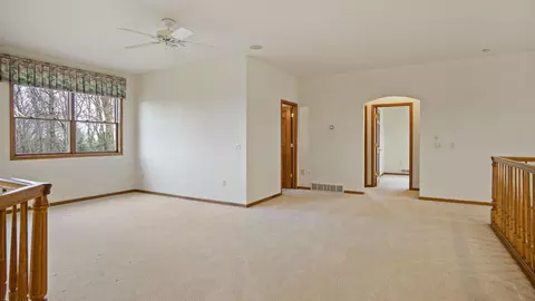 Living - e5110 Interlachen Boulevard, Eleva, WI 54738 photo 9 of 22