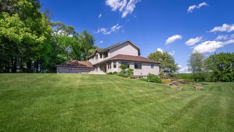 Exterior - e5110 Interlachen Boulevard, Eleva, WI 54738 photo 3 of 15
