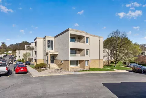 1911 Viking Dr NW #27, Rochester, MN 55901