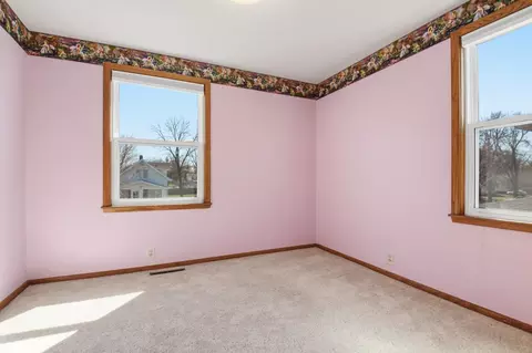 Bedroom - 520 Ann St SE, Willmar, MN 56201 photo 5 of 5
