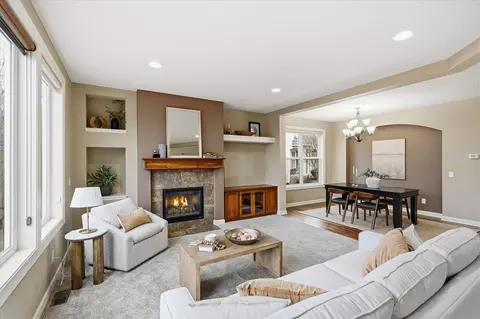 7707 Oxbow Creek Cir N, Brooklyn Park, MN 55445