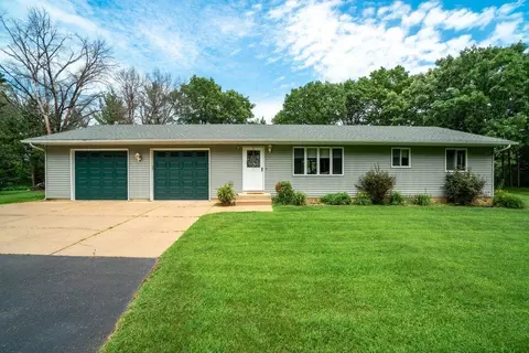 4437 Old Wells Rd, Eau Claire, WI 54703