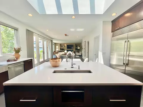 Kitchen - 2229 Wall St, Eagan, MN 55122 photo 8 of 8