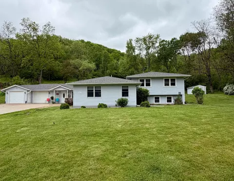 1613 Gilmore Valley Rd, Winona, MN 55987