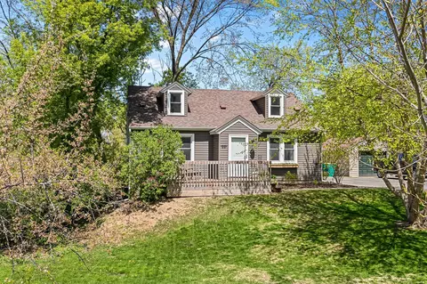 Exterior - 1221 County Road D E, Maplewood, MN 55109 photo 2 of 7