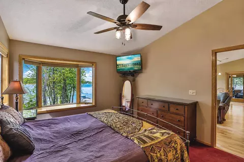 Bedroom - 17825 Holt Ct, Faribault, MN 55021 photo 2 of 5