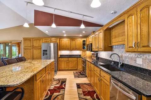 Kitchen - 17825 Holt Ct, Faribault, MN 55021 photo 3 of 4