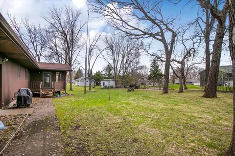 Exterior - 2426 Cooper Ave S, Saint Cloud, MN 56301 photo 4 of 6