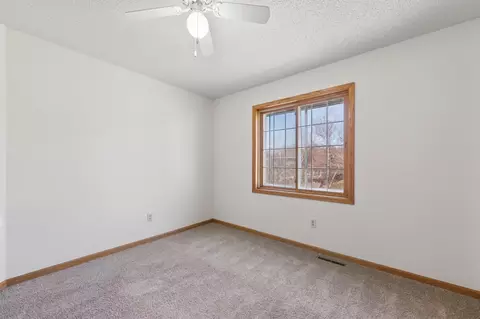 Bedroom - 3877 Kennet Cir, Eagan, MN 55123 photo 5 of 10