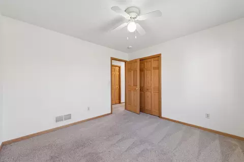 Bedroom - 3877 Kennet Cir, Eagan, MN 55123 photo 3 of 10