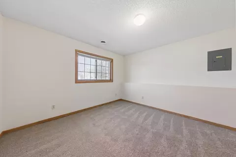 Bedroom - 3877 Kennet Cir, Eagan, MN 55123 photo 10 of 10