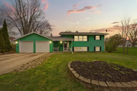 Exterior - 417 Warner Ave, Spring Valley, MN 55975 photo 9 of 9