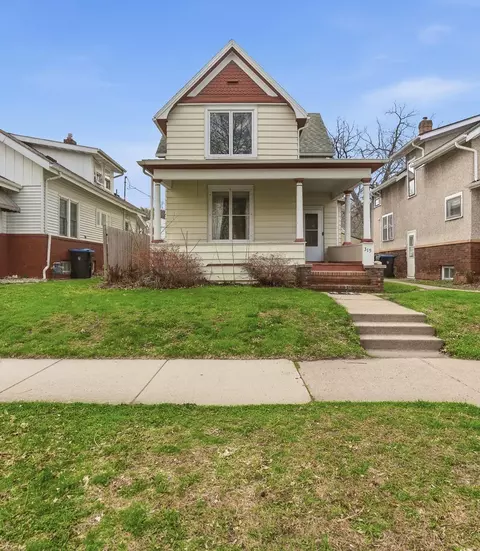 315 N Broad St, Mankato, MN 56001