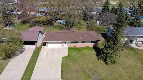 757 Ballantyne Ln NE, Spring Lake Park, MN 55432