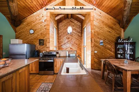 Kitchen - 48484 Flicker Ln, Ottertail, MN 56571 photo 6 of 11