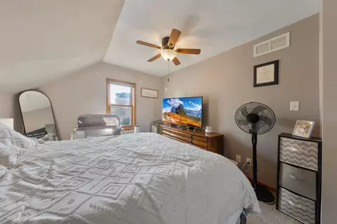 Bedroom - 401 Grace St, Saint Peter, MN 56082 photo 2 of 4