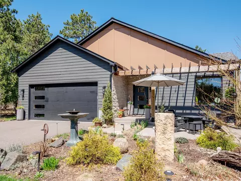 16260 5th St S, Lakeland, MN 55043