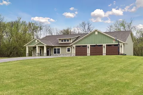 7314 255th St, Wyoming, MN 55092
