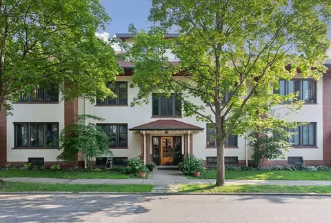 854 Linwood Ave #201, Saint Paul, MN 55105