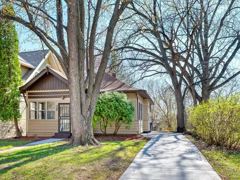 740 Como Ave, Saint Paul, MN 55103