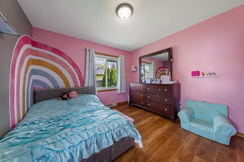 Bedroom - 1201 Prairie Ave SW, Faribault, MN 55021 photo 2 of 9