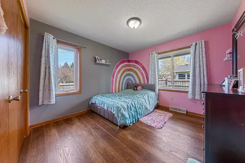 Bedroom - 1201 Prairie Ave SW, Faribault, MN 55021 photo 4 of 9