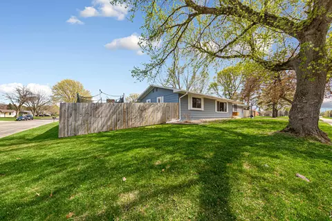 Exterior - 1201 Prairie Ave SW, Faribault, MN 55021 photo 4 of 11