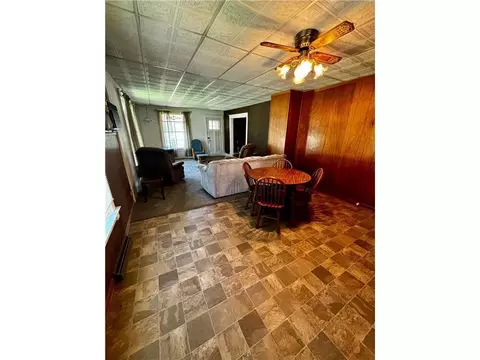 504 3rd Ave SE, Pipestone, MN 56164 photo 3