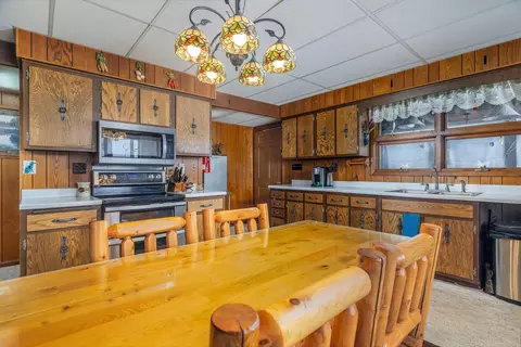 Dining - 2641 Priests Point Rd, Ely, MN 55731 photo 2 of 3