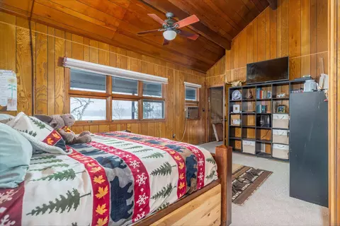 Bedroom - 2641 Priests Point Rd, Ely, MN 55731 photo 4 of 6