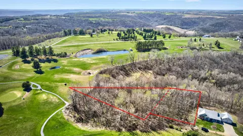 1059 Fairway Dr, Wabasha, MN 55981