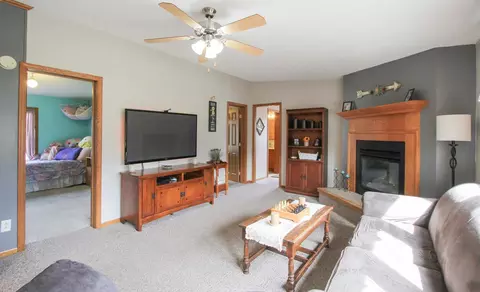 Living - 7133 Fox Rd, Baxter, MN 56425 photo 2 of 8