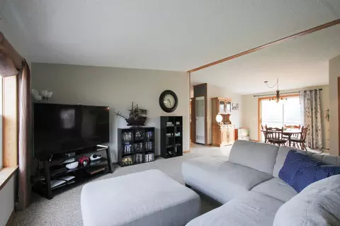 Living - 7133 Fox Rd, Baxter, MN 56425 photo 8 of 8