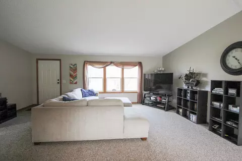 Living - 7133 Fox Rd, Baxter, MN 56425 photo 3 of 8