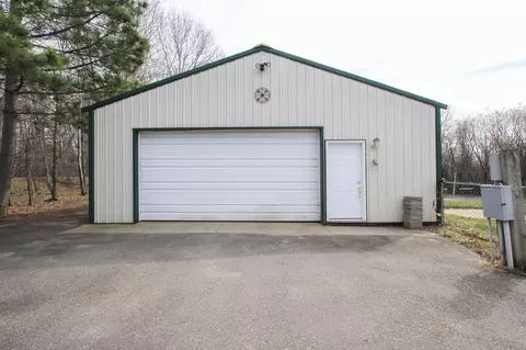 Exterior - 7133 Fox Rd, Baxter, MN 56425 photo 3 of 14