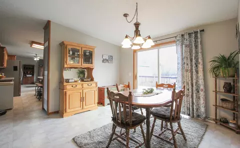 Dining - 7133 Fox Rd, Baxter, MN 56425 photo 2 of 3
