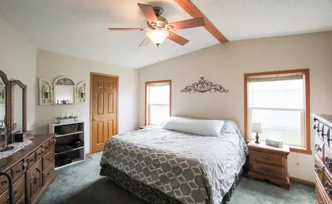 Bedroom - 7133 Fox Rd, Baxter, MN 56425 photo 1 of 9