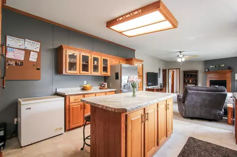 Kitchen - 7133 Fox Rd, Baxter, MN 56425 photo 3 of 4