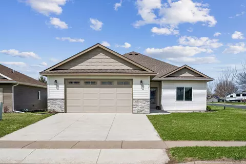 1621 11th St NE, Buffalo, MN 55313
