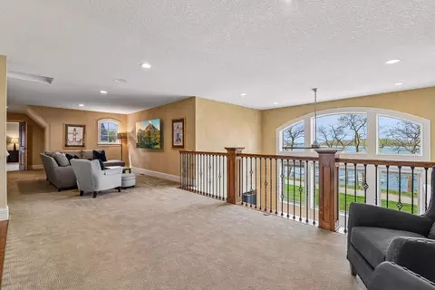 Entry Way - 854 Beach Rd, Waconia, MN 55387 photo 6 of 7