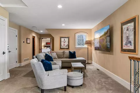 Entry Way - 854 Beach Rd, Waconia, MN 55387 photo 7 of 7