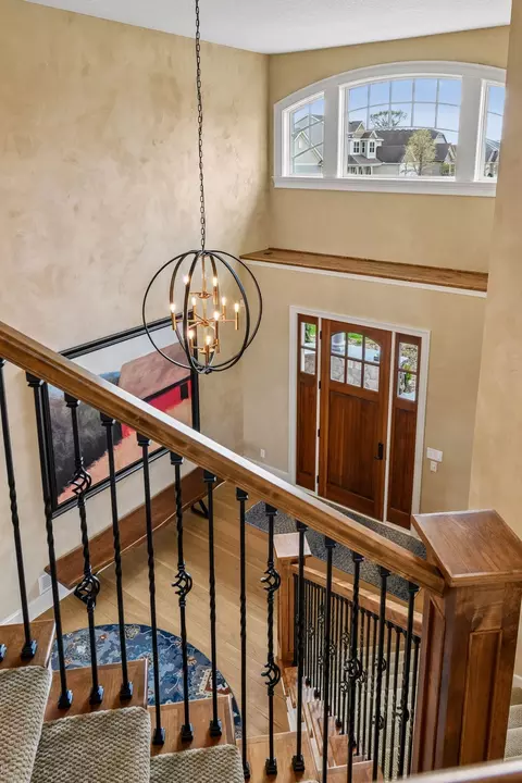 Entry Way - 854 Beach Rd, Waconia, MN 55387 photo 4 of 7