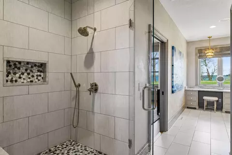 Bath - 854 Beach Rd, Waconia, MN 55387 photo 5 of 8