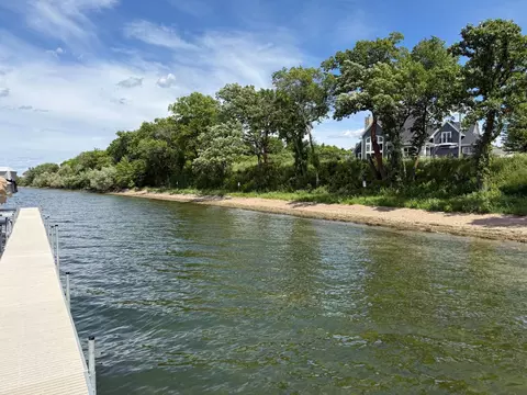 View/Area - 854 Beach Rd, Waconia, MN 55387 photo 7 of 7