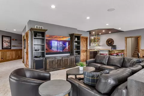Living - 854 Beach Rd, Waconia, MN 55387 photo 11 of 14