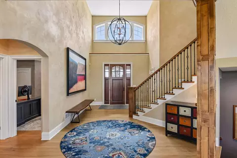 Entry Way - 854 Beach Rd, Waconia, MN 55387 photo 1 of 7