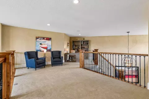Entry Way - 854 Beach Rd, Waconia, MN 55387 photo 5 of 7